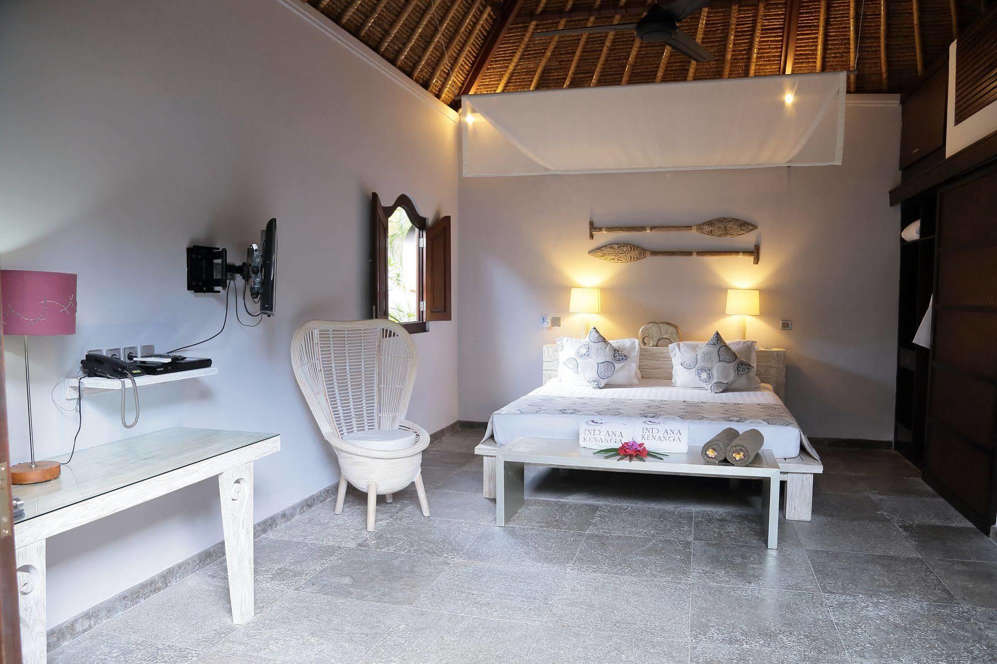 Indiana Kenanga Boutique Hotel & Spa Lembongan Exterior foto