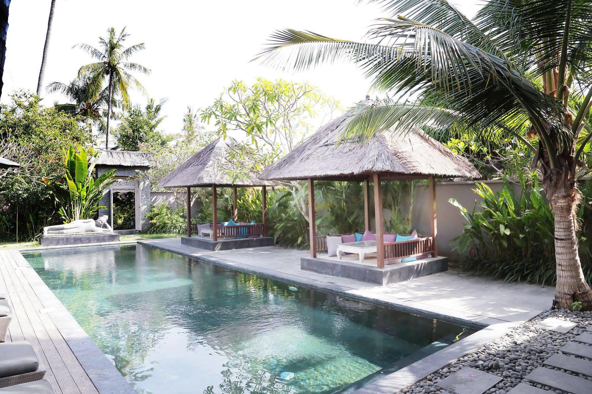 Indiana Kenanga Boutique Hotel & Spa Lembongan Exterior foto
